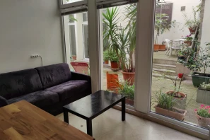 Bureau privé - 75004 - 7 postes - 1800€