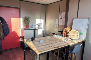 Bureau privé - 69007 - 3 postes - 600€