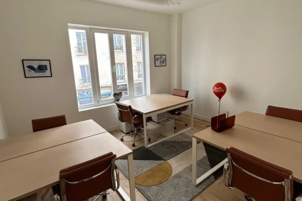 Bureau privé - 75010 - 11 postes - 5900€