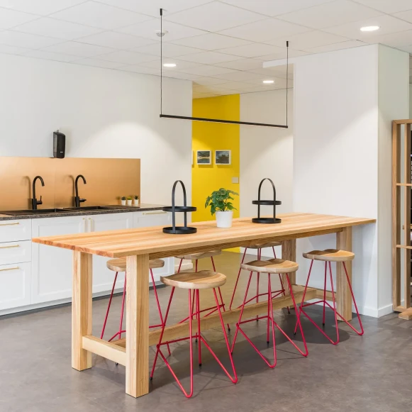 Bureau privé 25 m² 10 postes Coworking Rue Frédéric Fays Villeurbanne 69100 - photo 5