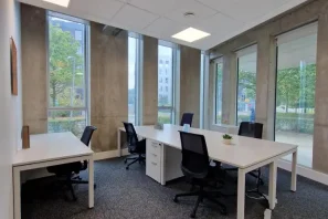 Bureau privé - 35510 - 77 postes - 250€