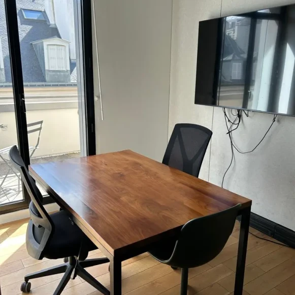Bureau privé 196 m² 54 postes Location bureau Rue la Fayette Paris 75009 - photo 3