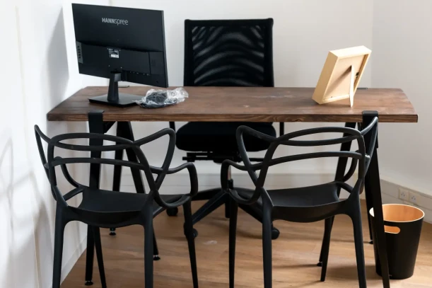 Bureau privé - 95270 - 1 poste - 387.5€