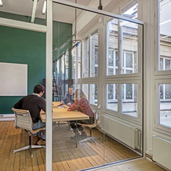 Espace indépendant 97 m² 15 postes Location bureau Rue de Saintonge Paris 75003 - photo 6