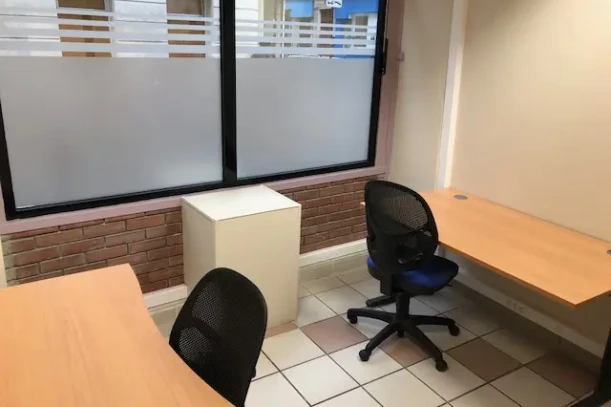 Bureau privé - 75017 - 2 postes - 500€