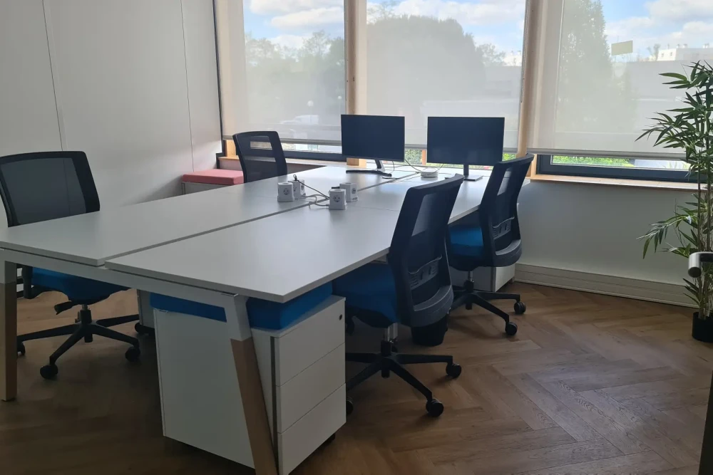 Bureau privé - 33600 - 2 postes - 550€