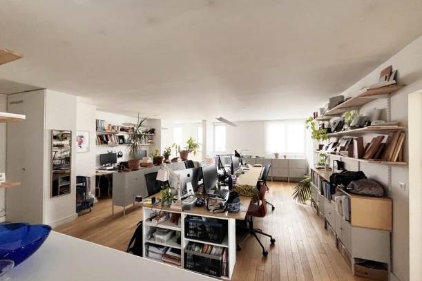 Open Space - 75019 - 1 poste - 338€