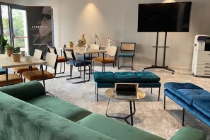 Bureau privé - 13006 - 3 postes - 1689€