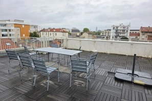 Bureau privé - 92240 - 2 postes - 690€