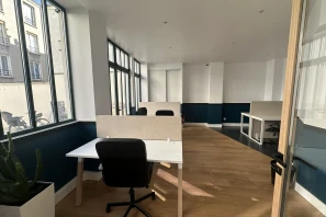 Open Space - 75015 - 22 postes - 390€