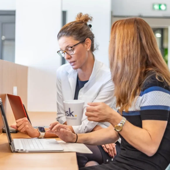 Bureau privé 36 m² 8 postes Location bureau Chemin de l'Arénas Nice 06200 - photo 4