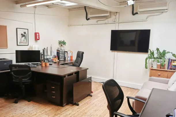 Bureau privé - 92320 - 5 postes - 1250€