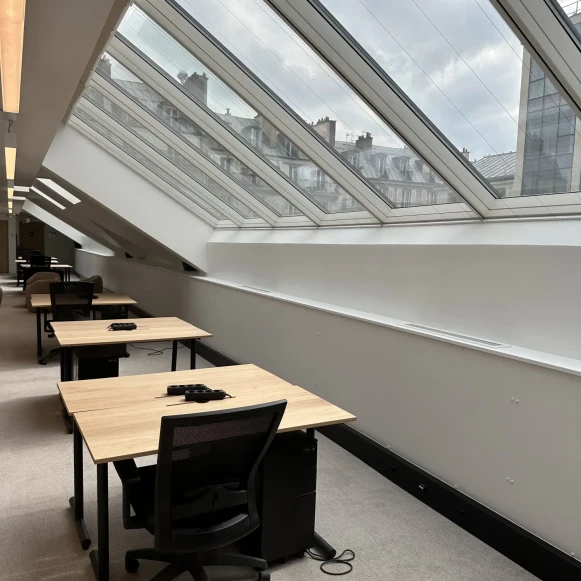 Espace indépendant 195 m² 32 postes Location bureau Avenue Trudaine Paris 75009 - photo 6