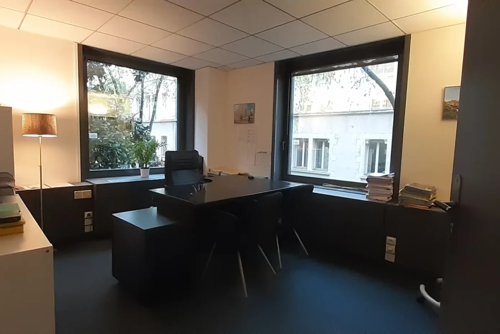Bureau privé - 69003 - 2 postes - 500€