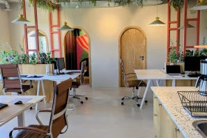 Open Space - 40230 - 5 postes - 150€