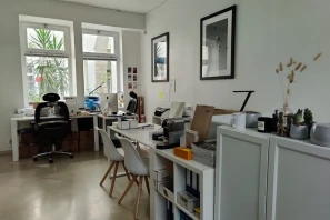 Bureau privé - 75004 - 7 postes - 1800€