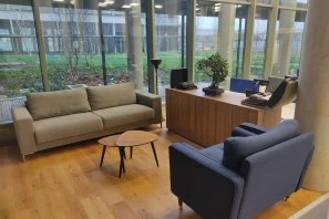 Open Space - 91120 - 20 postes - 240€