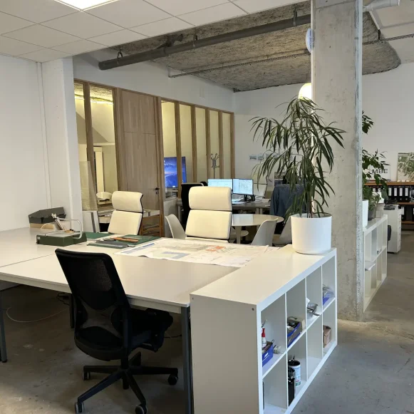 Open Space  3 postes Location bureau Rue Jean Fautrier Paris 75013 - photo 1