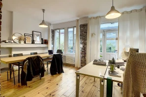 Open Space - 75017 - 3 postes - 1200€