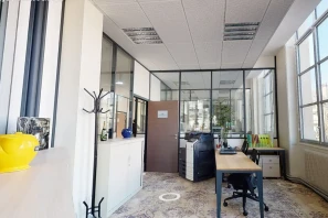 Bureau privé - 21000 - 6 postes - 4242€