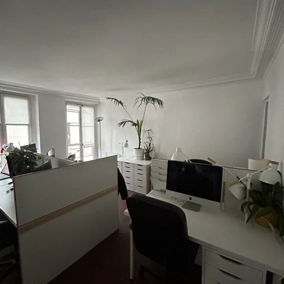 Open Space  5 postes Location bureau Rue Commines Paris 75003 - photo 5