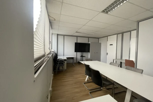 Bureau privé - 45800 - 4 postes - 850€