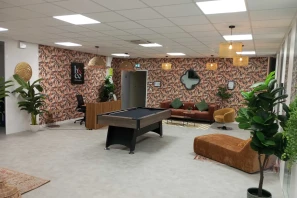 Bureau privé - 69570 - 2 postes - 819€