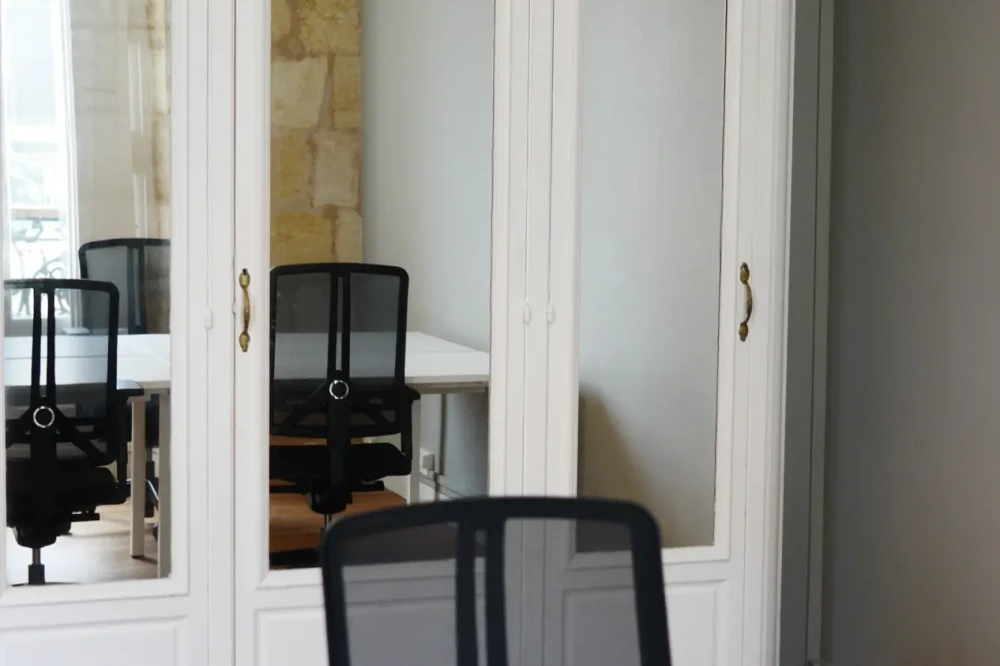 Bureau privé - 33000 - 10 postes - 4500€