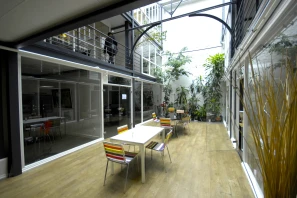 Bureau privé - 75017 - 2 postes - 1250€