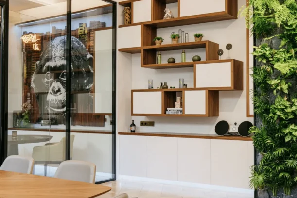Espace indépendant - 75008 - 14 postes - 7000€