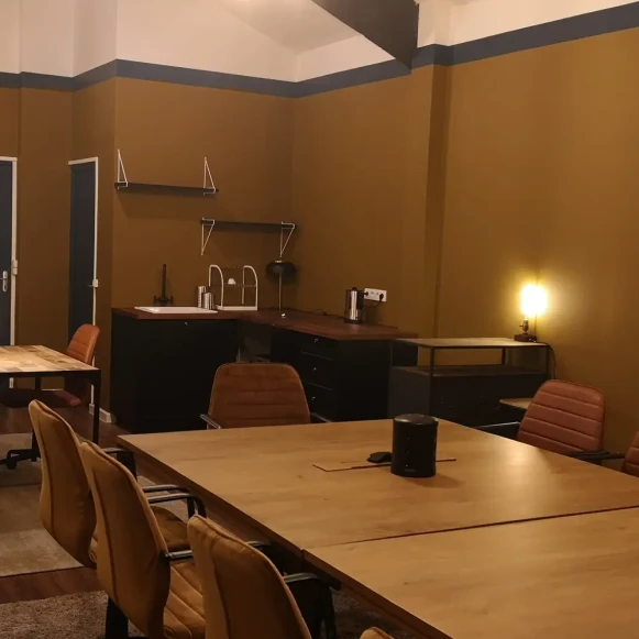 Espace indépendant 45 m² 9 postes Location bureau Rue Lénine Ivry-sur-Seine 94200 - photo 3