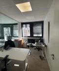 Bureau privé - 75017 - 2 postes - 880€