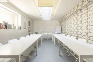 Open Space - 75017 - 10 postes - 231€