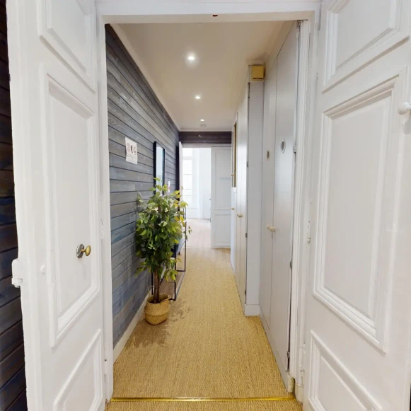 Bureau privé 10 m² 2 postes Coworking Rue Berger Paris 75001 - photo 6