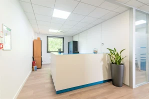 Bureau privé - 69760 - 1 poste - 490€