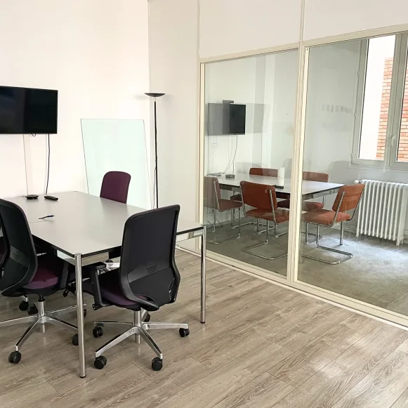 Bureau privé 23 m² 7 postes Location bureau Rue Feydeau Paris 75002 - photo 6