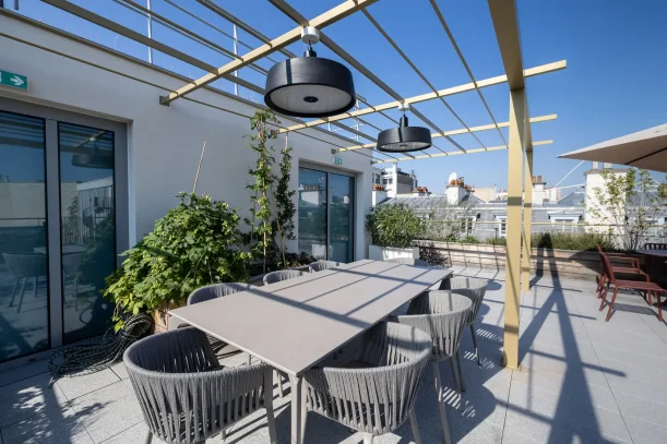 Bureau privé - 75008 - 12 postes - 10200€