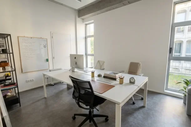 Bureau privé - 75013 - 4 postes - 1500€