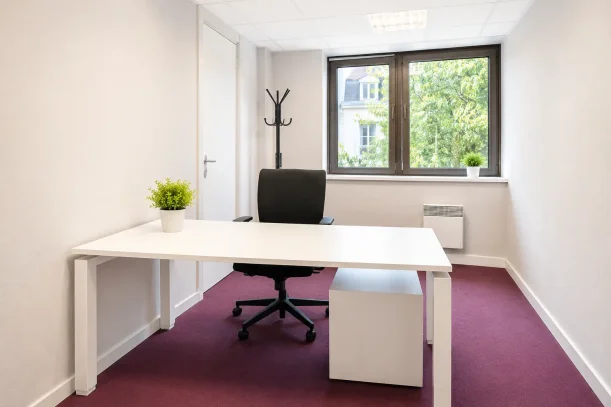 Bureau privé - 21000 - 2 postes - 691.7€