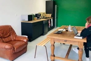 Bureau privé - 65420 - 10 postes - 1200€