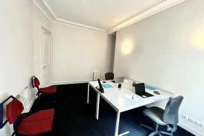 Bureau privé - 75016 - 4 postes - 2500€