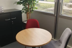 Bureau privé - 33600 - 2 postes - 450€