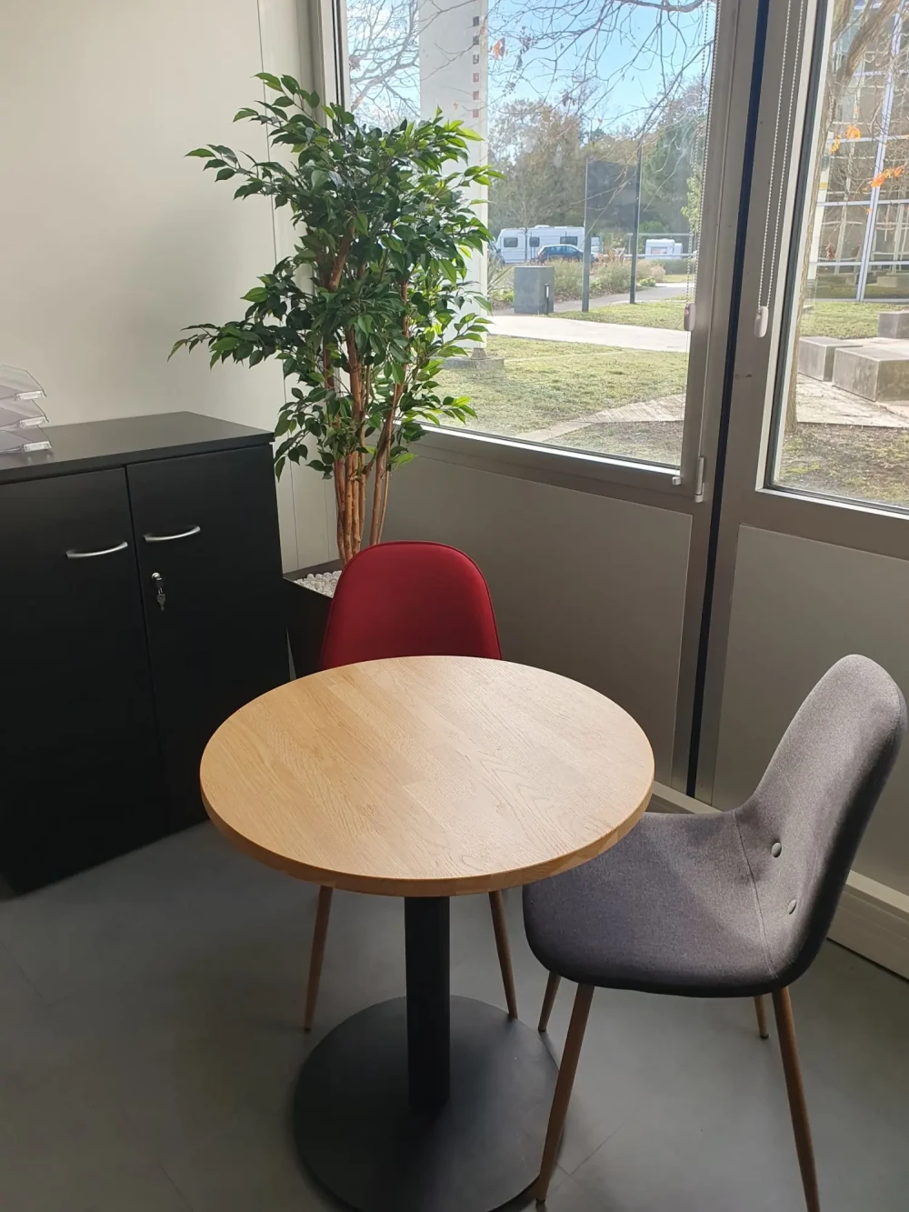 Bureau privé - 33600 - 2 postes - 450€