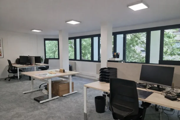 Bureau privé - 69006 - 10 postes - 1800€