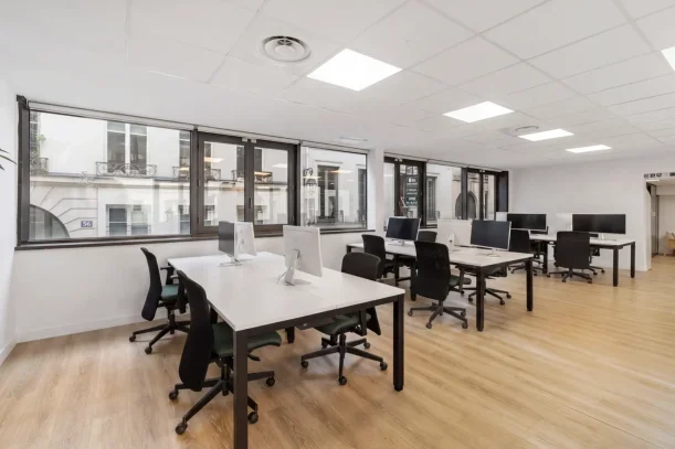 Espace indépendant - 75002 - 26 postes - 17940€