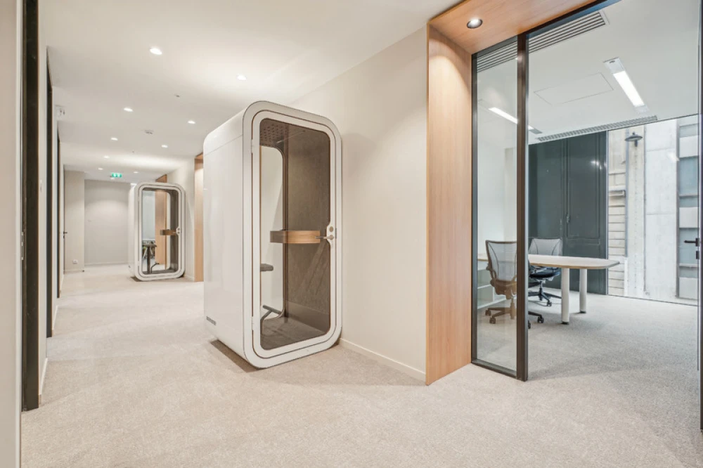 Bureau privé - 75008 - 30 postes - 48000€