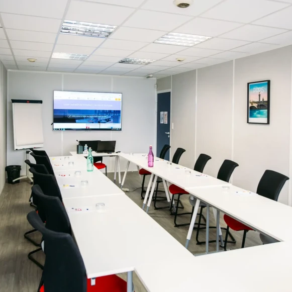 Bureau privé 25 m² 4 postes Location bureau Chemin de la Crabe Toulouse 31300 - photo 8