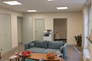 Espace indépendant - 75009 - 22 postes - 8333€