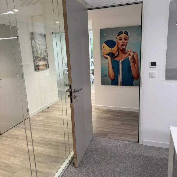 Bureau privé 16 m² 4 postes Location bureau Boulevard Carabacel Nice 06000 - photo 9