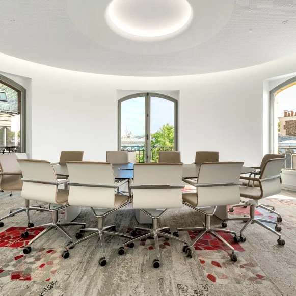 Espace indépendant 2 700 m² 240 postes Coworking Rue de Presbourg Paris 75016 - photo 6